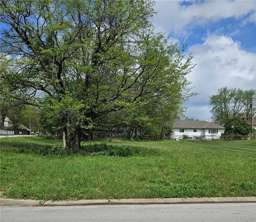 13400 E 53rd Terrace, Kansas City, MO 64133 - #2