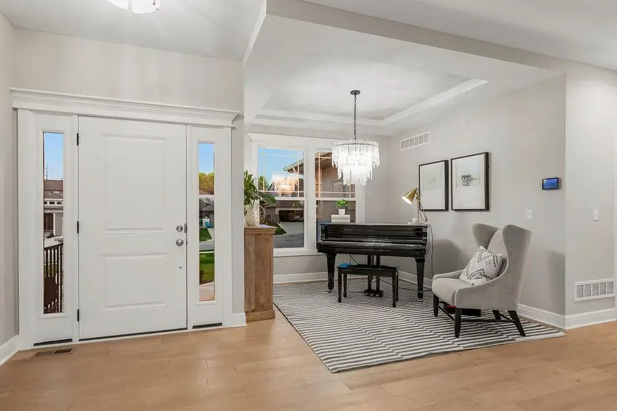 12565 S Meadow View Street, Olathe, KS 66061 - #3