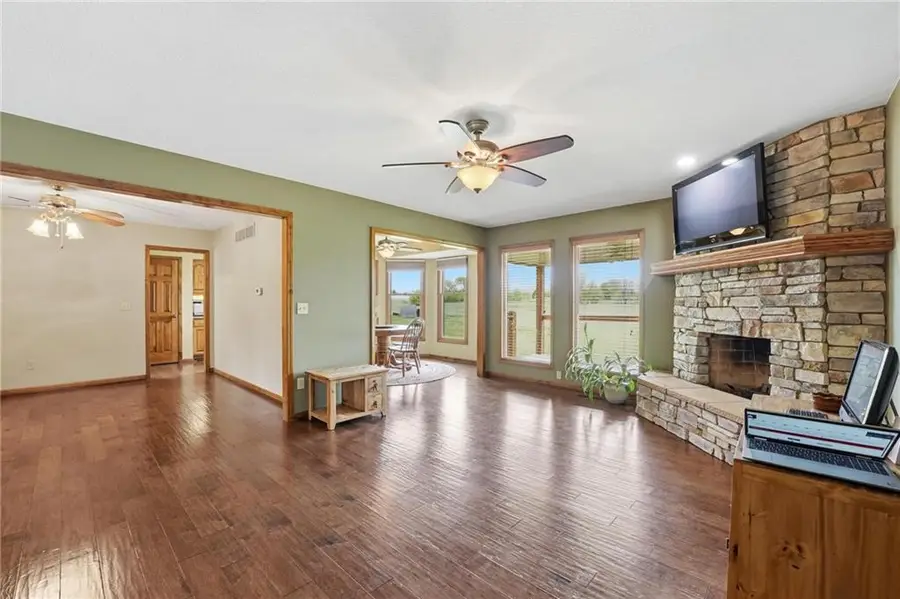 6520 Malcolm Lake Road, Edgerton, MO 64444 - #3