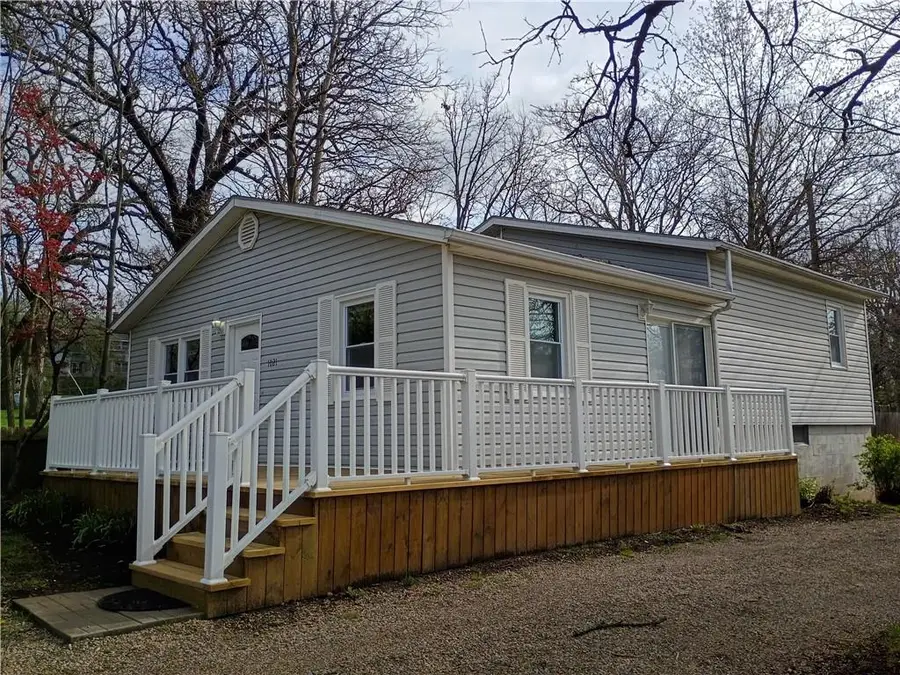 1021 Elm Street, Maryville, MO 64468 - #2