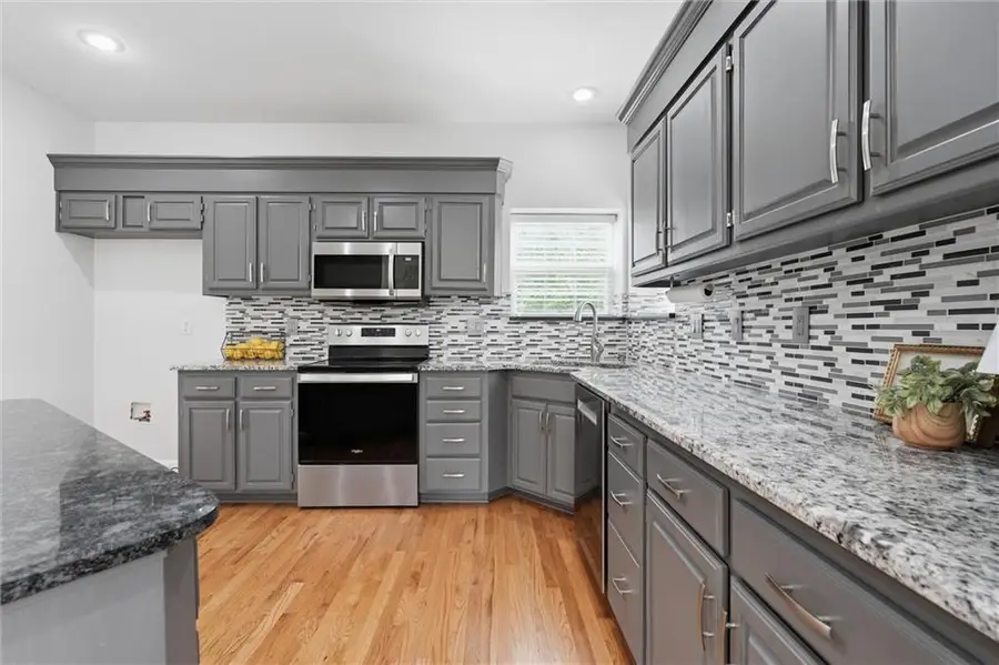 905 Paw Paw Lane, Liberty, MO 64068 - #3