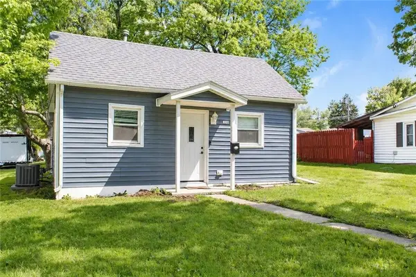 220 W 6th Street, Cameron, MO 64429