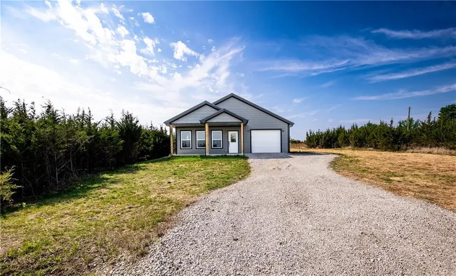 213 Bald Eagle Drive, Linn Valley, KS 66040 - #2