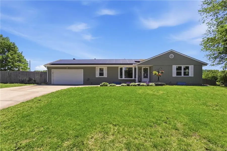 12105 E 41st Street, Independence, MO 64052 - #3