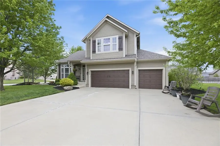 500 E Cheyenne Street, Gardner, KS 66030 - #2