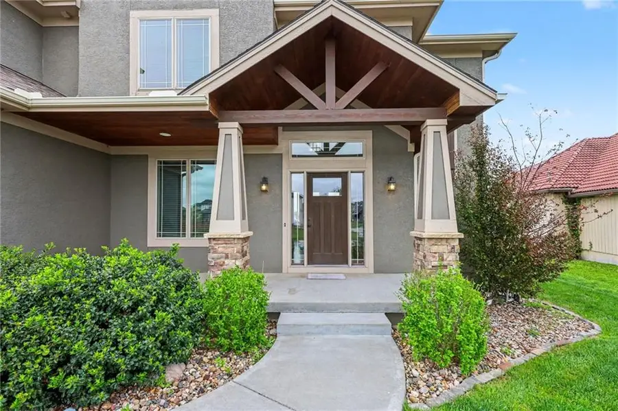 12706 S Laci Circle, Lees Summit, MO 64086 - #3