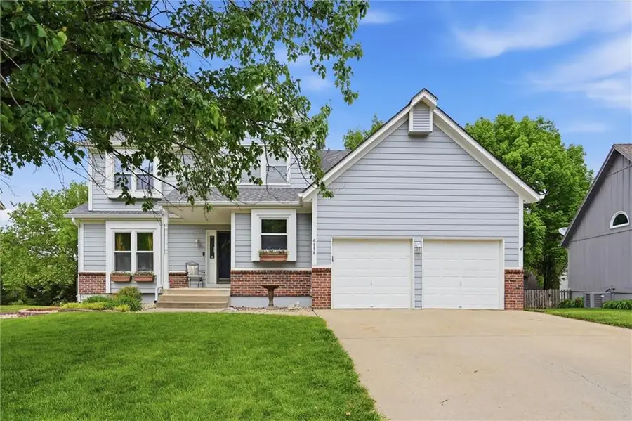 6118 W 157 Terrace, Overland Park, KS 66223 - #2