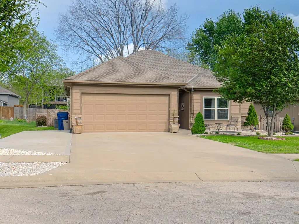 1111 SE Oak Ridge Drive, Oak Grove, MO 64075 - #1