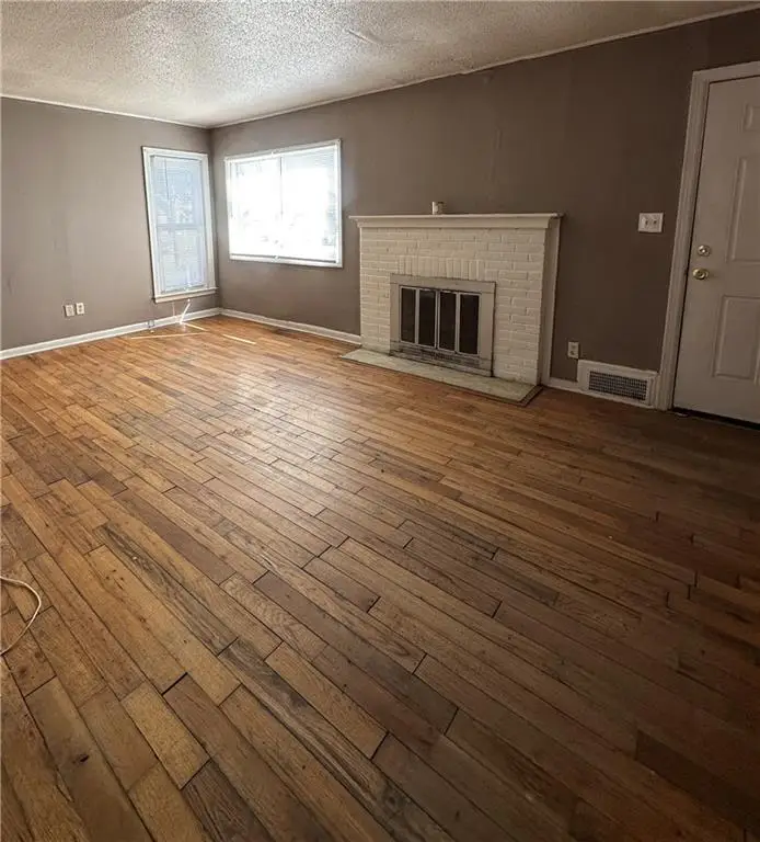 5046 Glenside Court, Kansas City, MO 64129 - #3