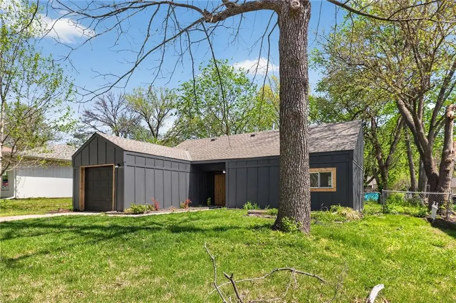 5409 Maple Street, Mission, KS 66202 - #2