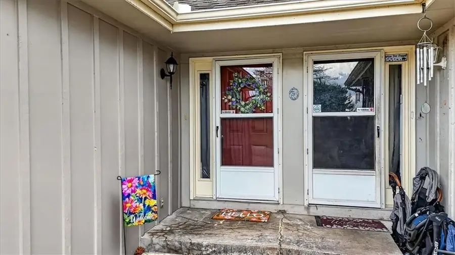 508 Knox Street #C, Blue Springs, MO 64014 - #2