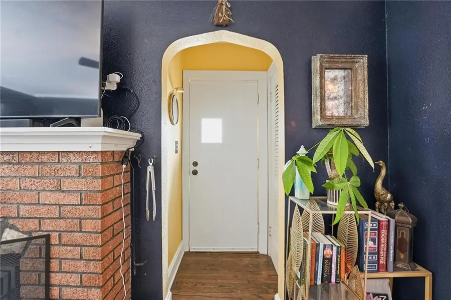 2710 Windsor Avenue, Independence, MO 64052 - #3