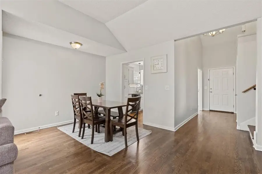 540 W Northview Street, Olathe, KS 66061 - #3