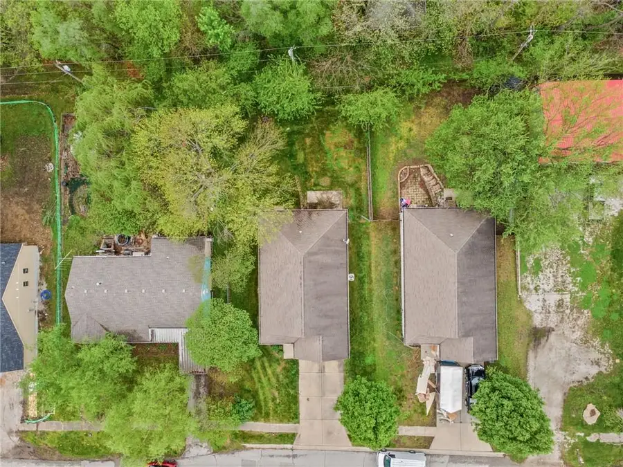 423 N Armstrong Street, Pleasant Hill, MO 64080 - #3