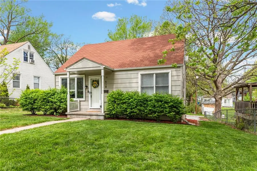 618 Dixie Street, Liberty, MO 64068 - #2