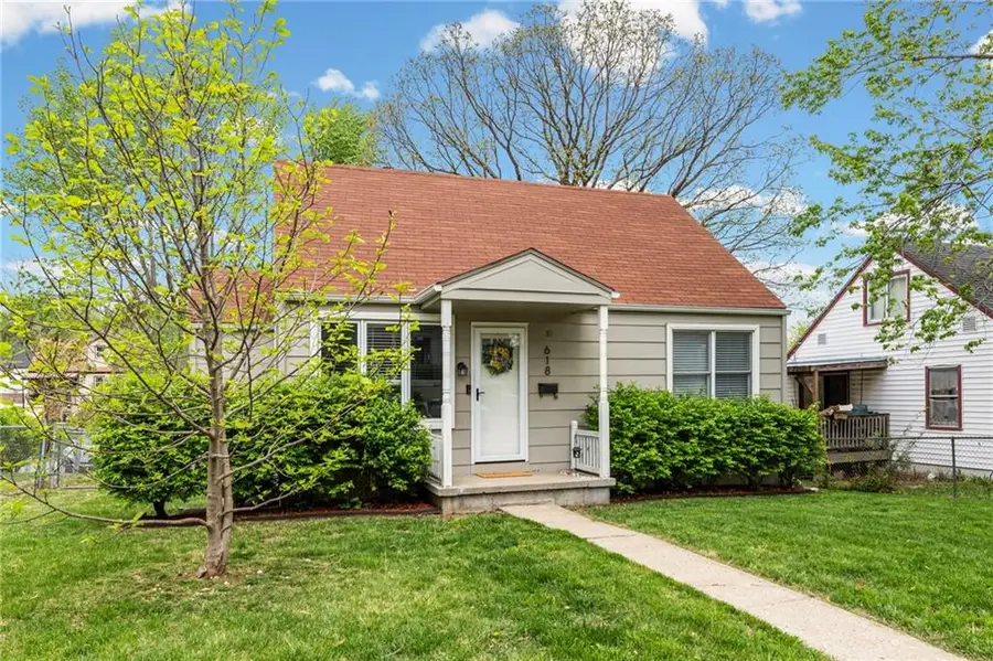 618 Dixie Street, Liberty, MO 64068 - #3