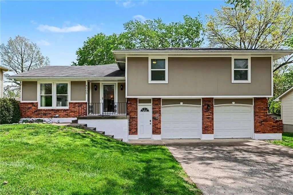 8005 N Harrison Street, Kansas City, MO 64118 - #1