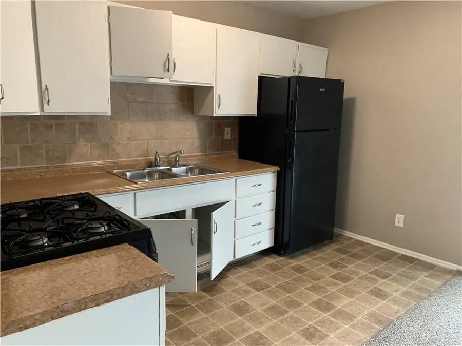 8701 E 96th Terrace, Kansas City, MO 64134 - #2