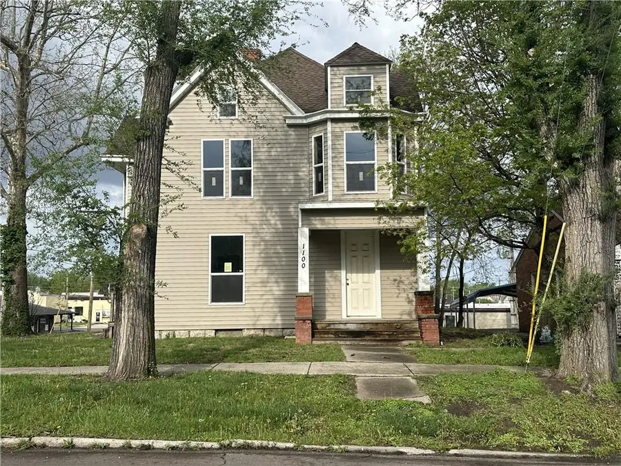 1100 Locust Street, Chillicothe, MO 64601 - #2