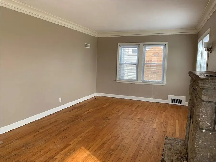 1846 N 38th Street, Kansas City, KS 66102 - #2