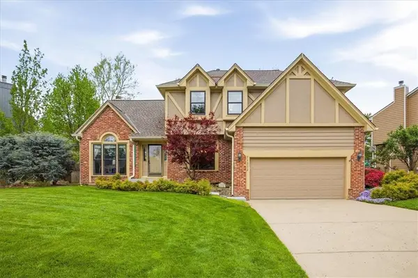 11332 S Rene Street, Olathe, KS 66215