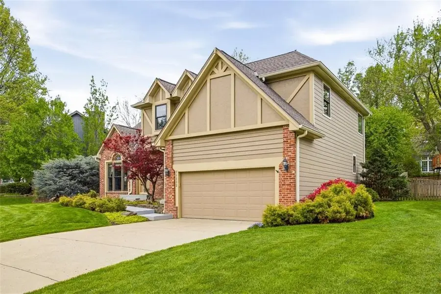 11332 S Rene Street, Olathe, KS 66215 - #2