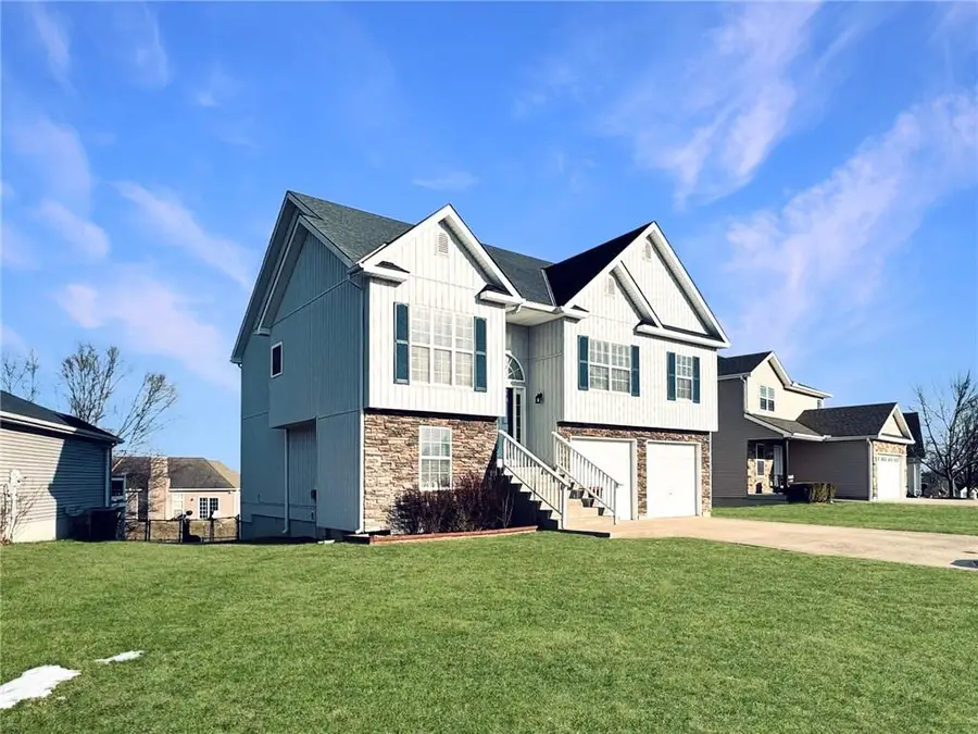 1219 Wildflower Road, Warrensburg, MO 64093 - #2