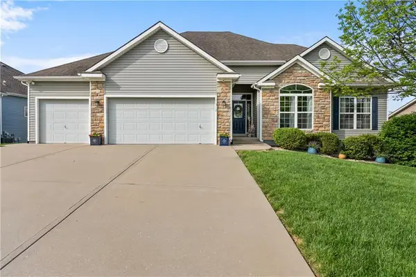 10312 N Hedges Avenue, Kansas City, MO 64157