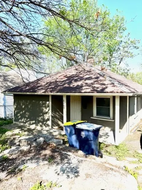 8309 Wabash Avenue, Kansas City, MO 64132 - #1
