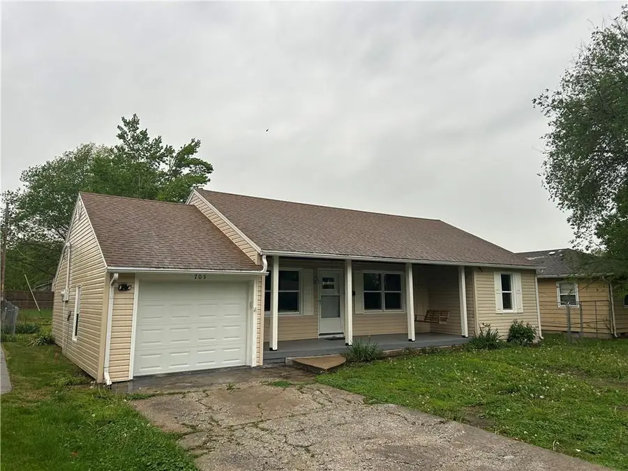 703 S Sixth Street, Clinton, MO 64735 - #3