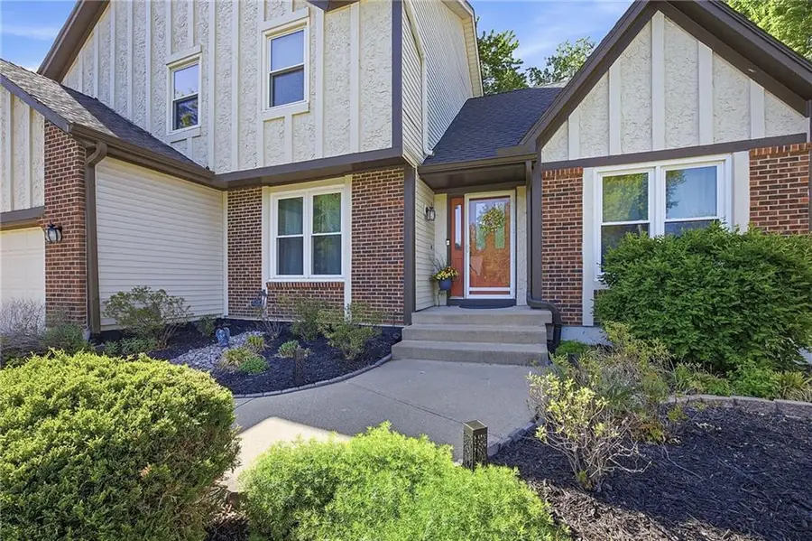 15506 W 92nd Place, Lenexa, KS 66219 - #3