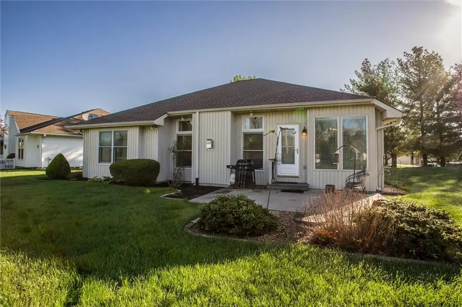 3316 S Victoria Drive, Blue Springs, MO 64015 - #3