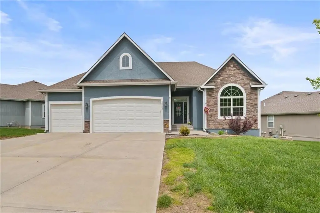 16746 Ruby Way, Basehor, KS 66007 - #1