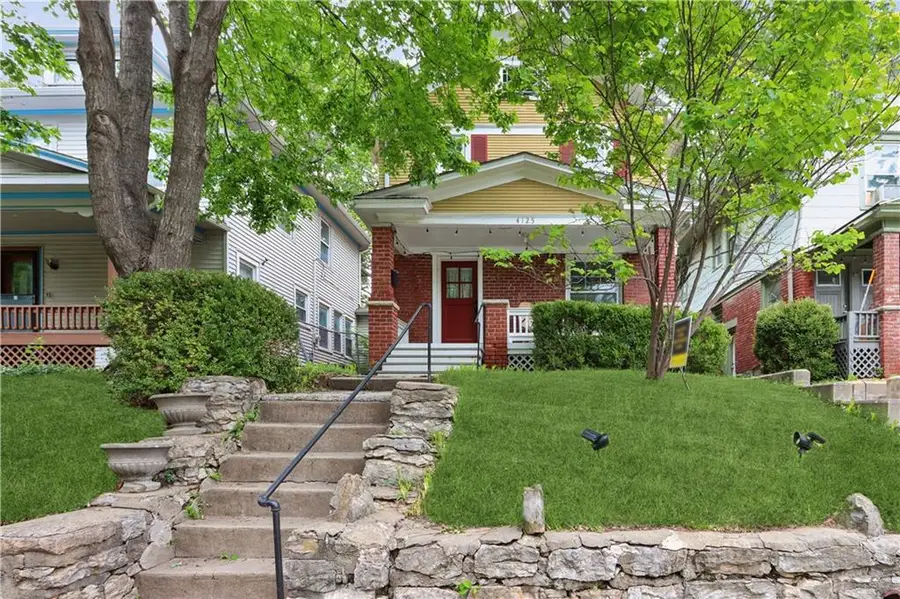 4125 Charlotte Street, Kansas City, MO 64110 - #3