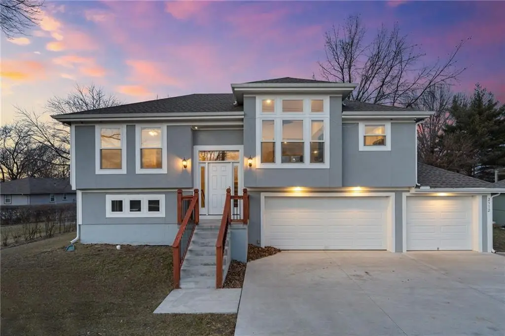 2312 NE 72nd Street, Kansas City, MO 64118 - #1