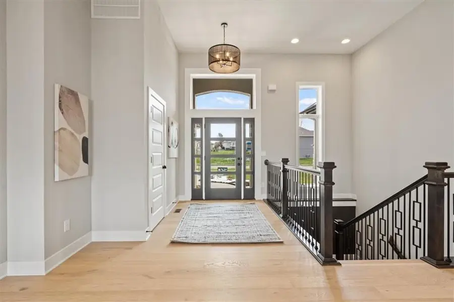 4446 Tee Box Drive, Basehor, KS 66007 - #3