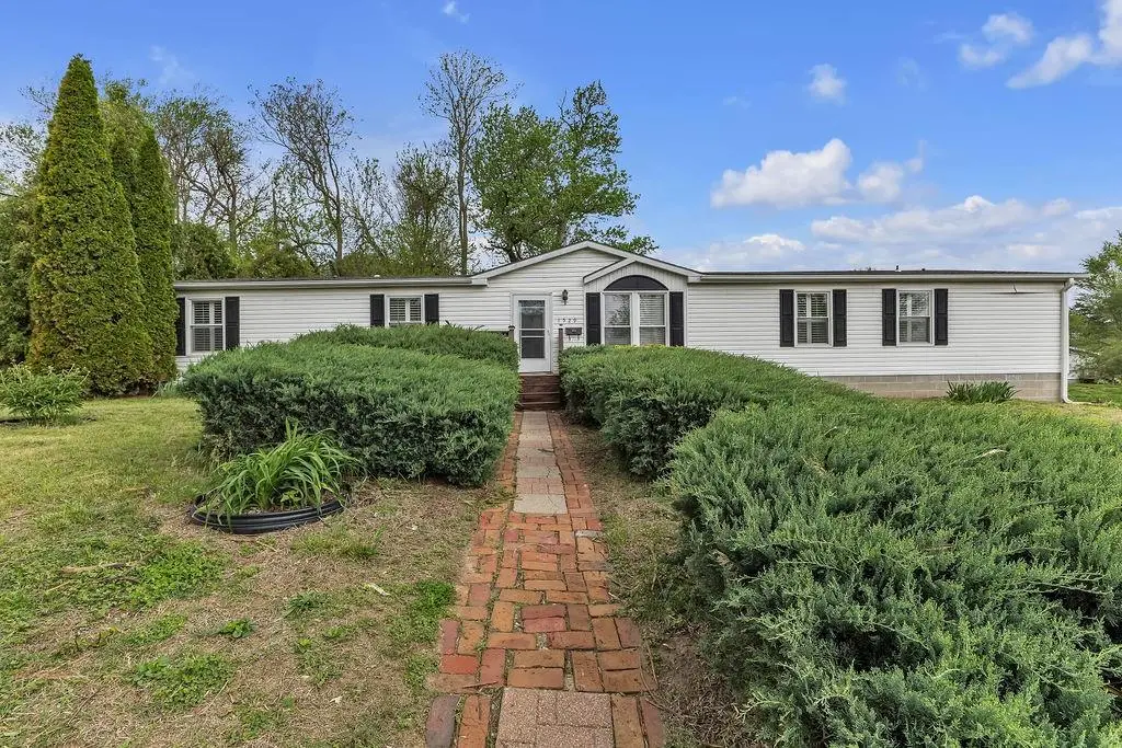 1529 Angelique Street, Saint Joseph, MO 64501 - #1