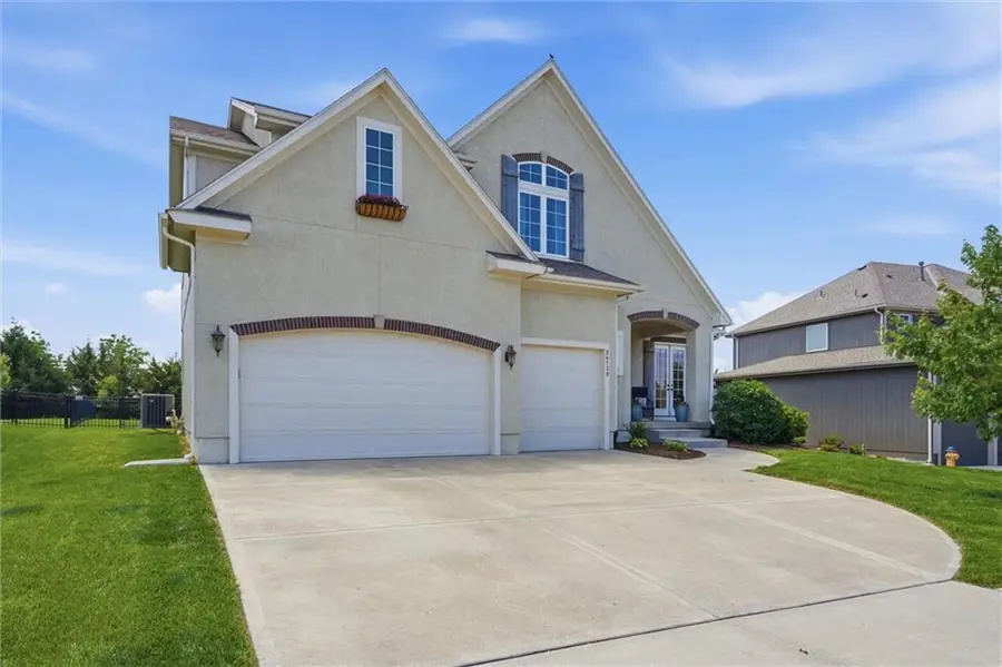 24739 W 92nd Street, Lenexa, KS 66227 - #3