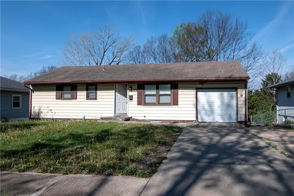 13112 Winchester Avenue, Grandview, MO 64030
