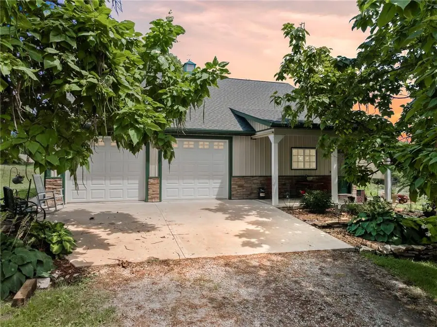 1010 Lakesite Road, Maysville, MO 64469 - #2