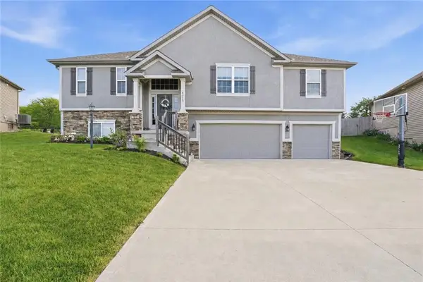 4010 Stacey Way Court, St Joseph, MO 64505
