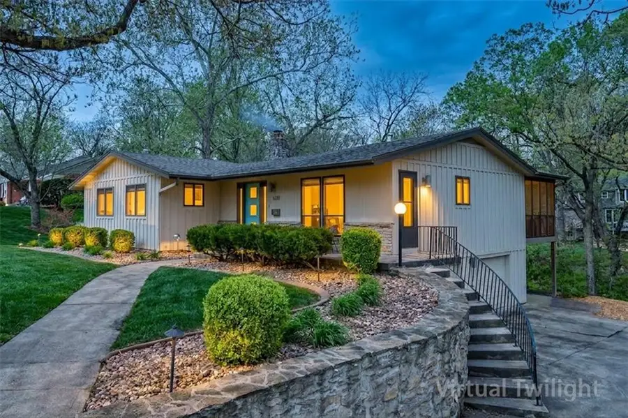 6313 Robin Hood Drive, Merriam, KS 66203 - #2