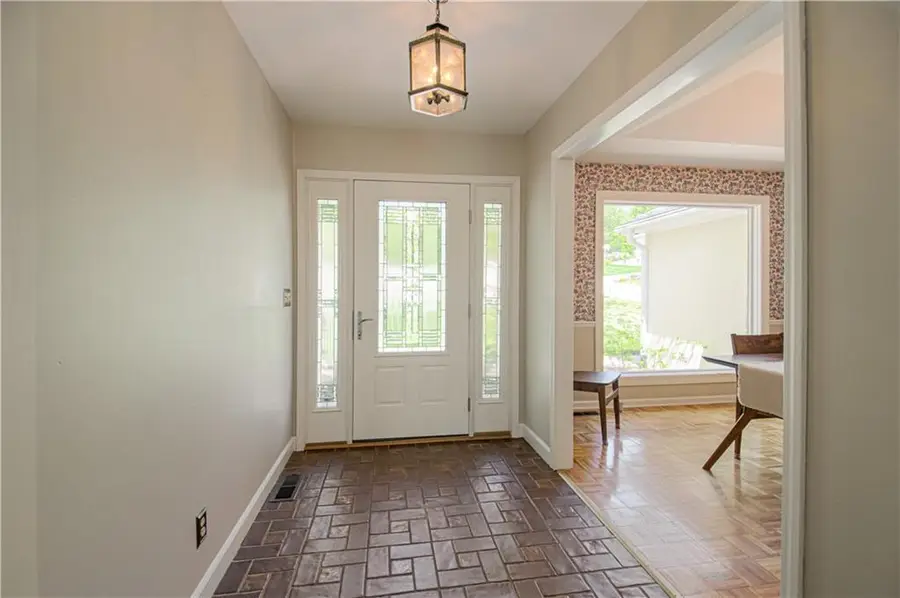 5801 W 164th Street, Stilwell, KS 66085 - #3