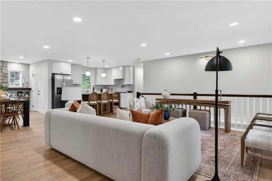 9112 Reeds Drive, Overland Park, KS 66207 - #2