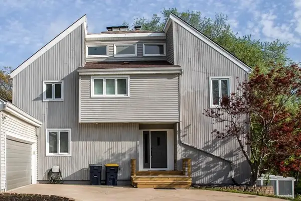 1120 NE 97th Place, Kansas City, MO 64155