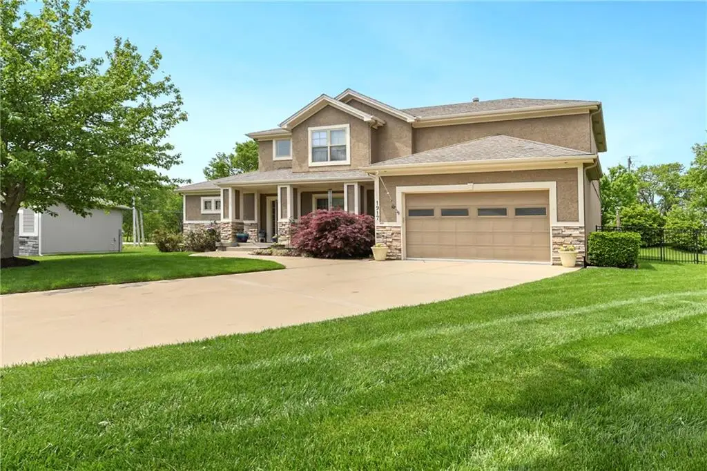 1917 SW Sage Canyon Road, Lees Summit, MO 64082 - #1