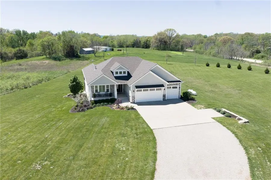 25865 Primrose Lane, Lawrence, KS 66044 - #2