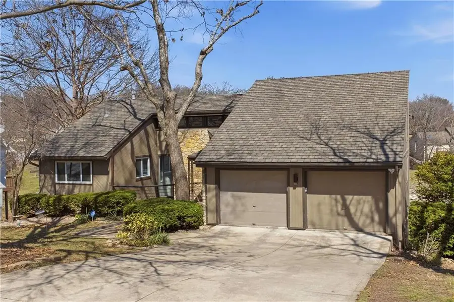 222 NW Locust Street, Lees Summit, MO 64064 - #3