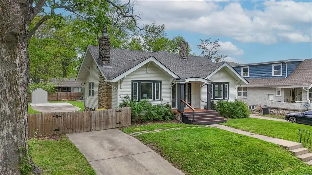7530 Oak Street, Kansas City, MO 64114 - #1