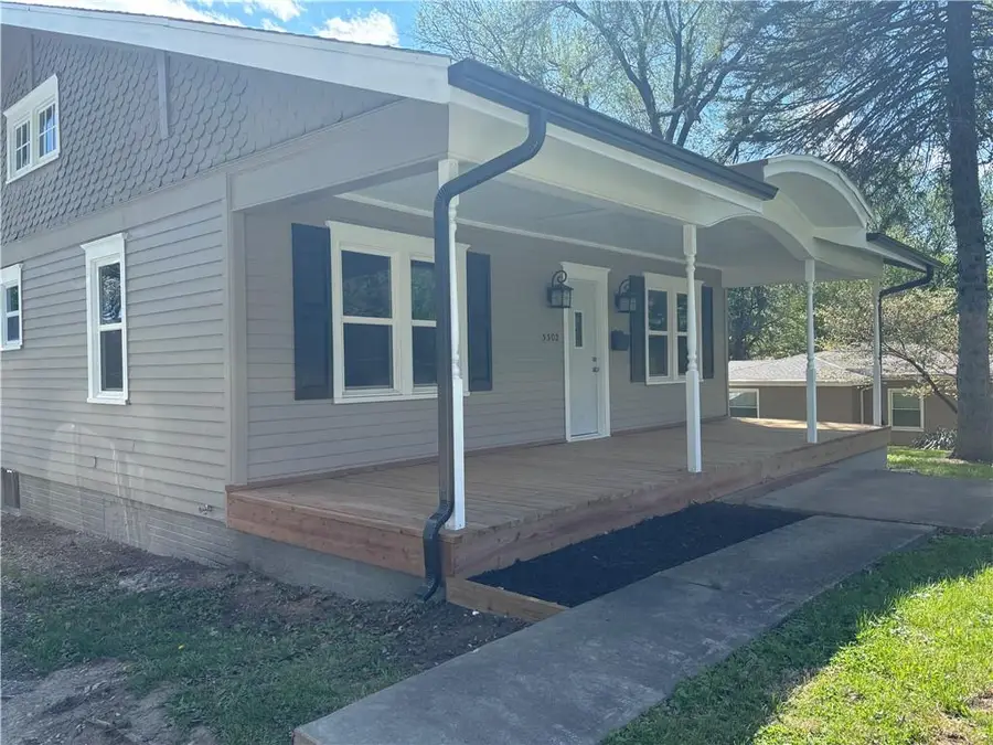 3302 Gene Field Road, Saint Joseph, MO 64506 - #2